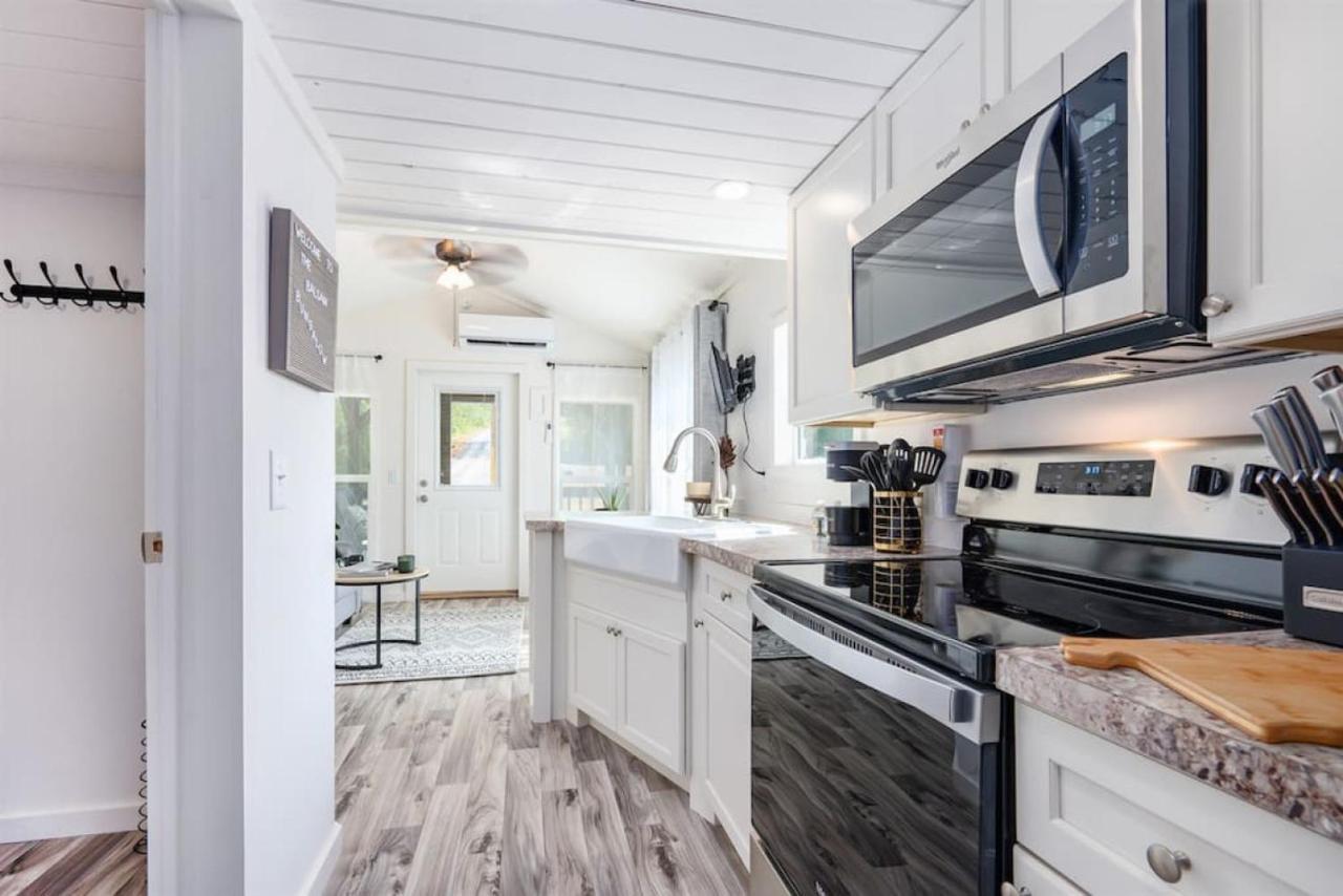 Luxury Tiny House Mins To Lake, Downtown Boat Parking Appartement